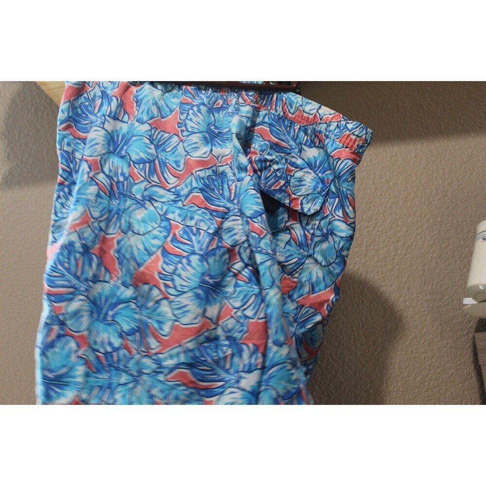 Vineyard Vines Blue Floral Swim Trunks Shorts Lined Men's size Medium - Picture 4 of 5